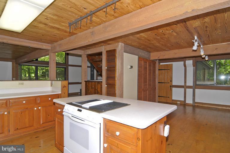 14007 Overton Lane Silver Spring, MD 20904 - Photo 24 of 25 Kitchen