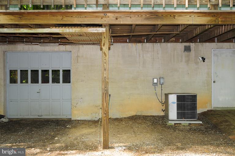 14007 Overton Lane Silver Spring, MD 20904 - Photo 25 of 25 Garage