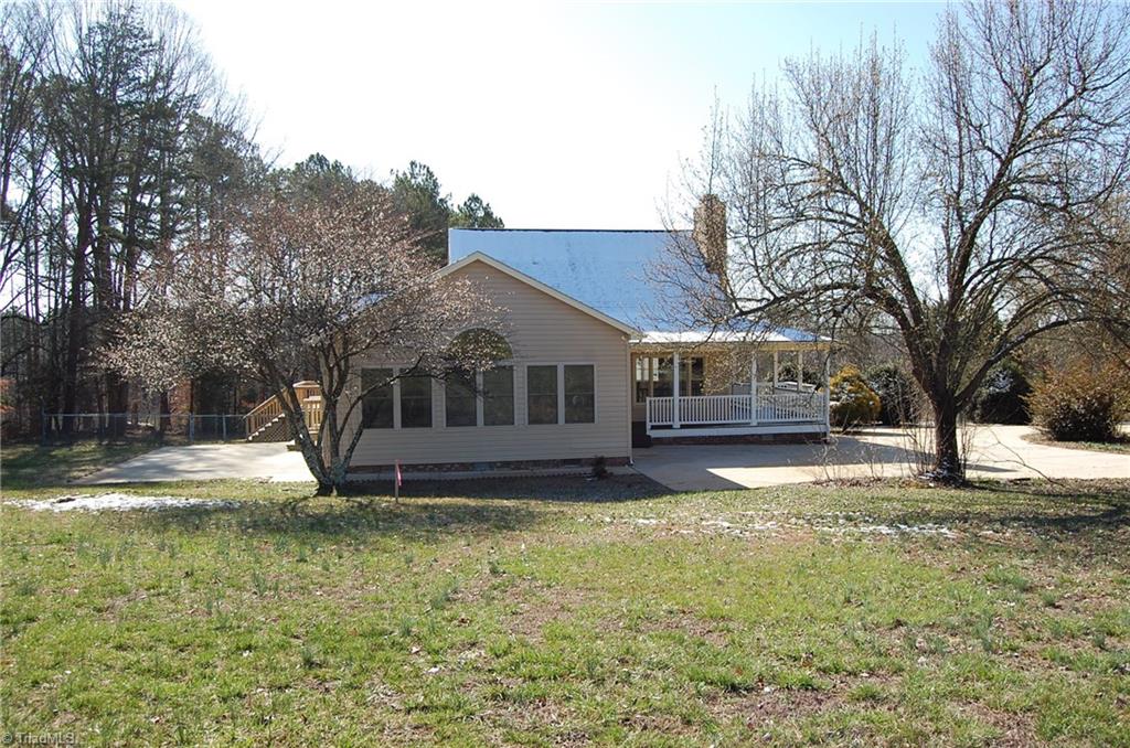 6628 Alley Road Summerfield, NC 27358 - Photo 1 of 20 Gallery Image 1