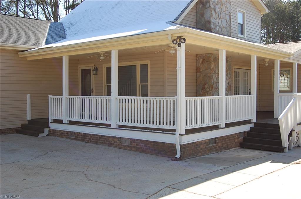 6628 Alley Road Summerfield, NC 27358 - Photo 4 of 20 Gallery Image 4