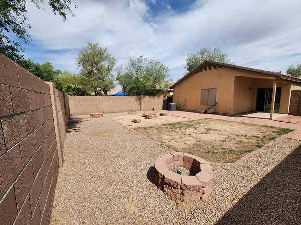 $1,950 | 28912 North Coal Avenue, San Tan Valley, AZ 85143