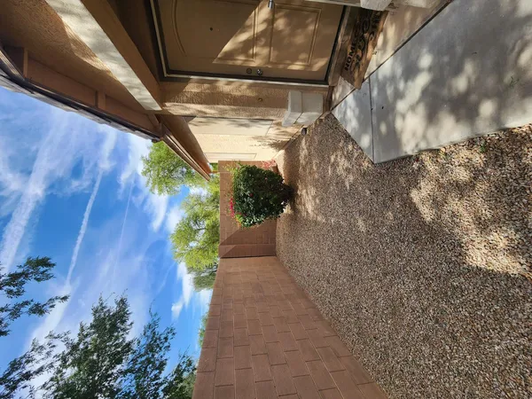 $1,950 | 28912 North Coal Avenue, San Tan Valley, AZ 85143