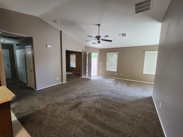 $1,950 | 28912 North Coal Avenue, San Tan Valley, AZ 85143