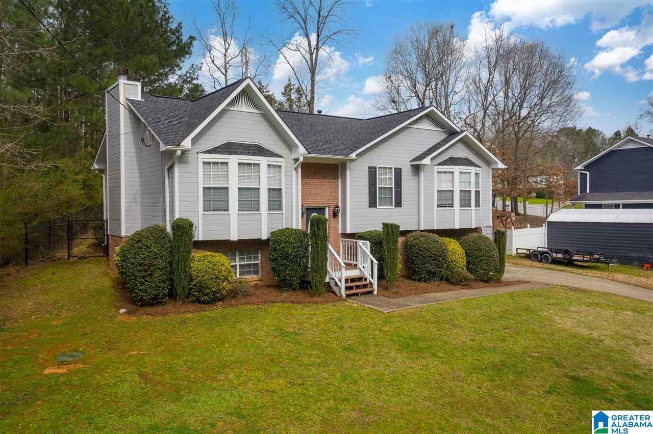 7868 Clayton Road Pinson, AL 35126 - Photo 2 of 26