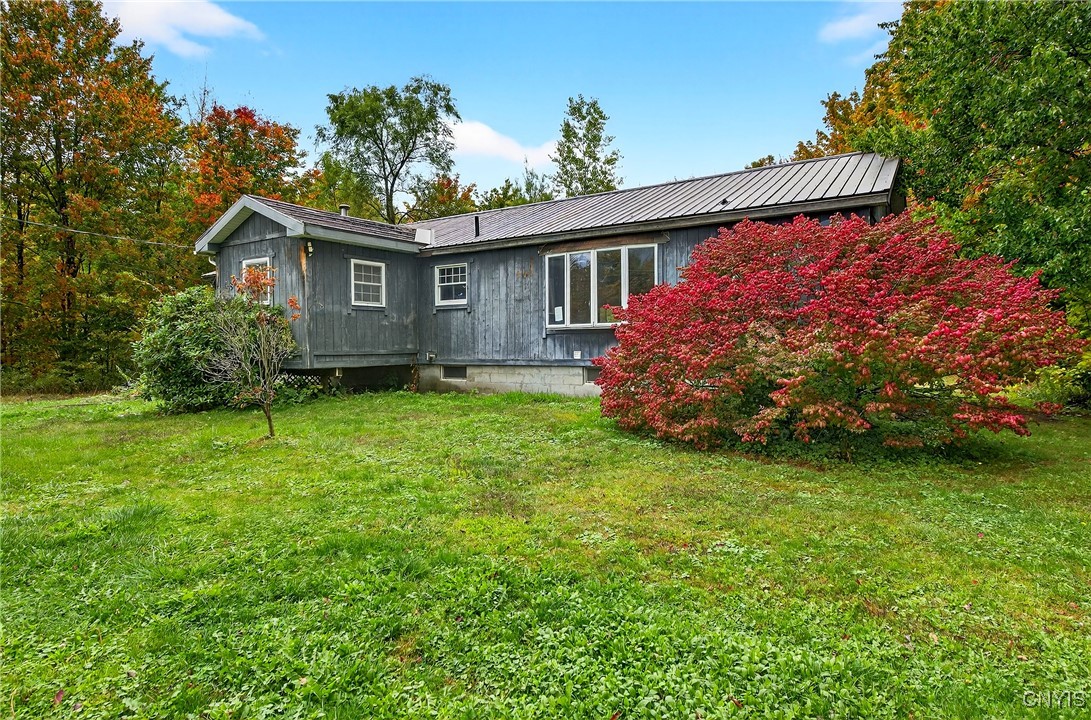 348 Rainbow Shores Road Pulaski, NY 13142 - Photo 4 of 37