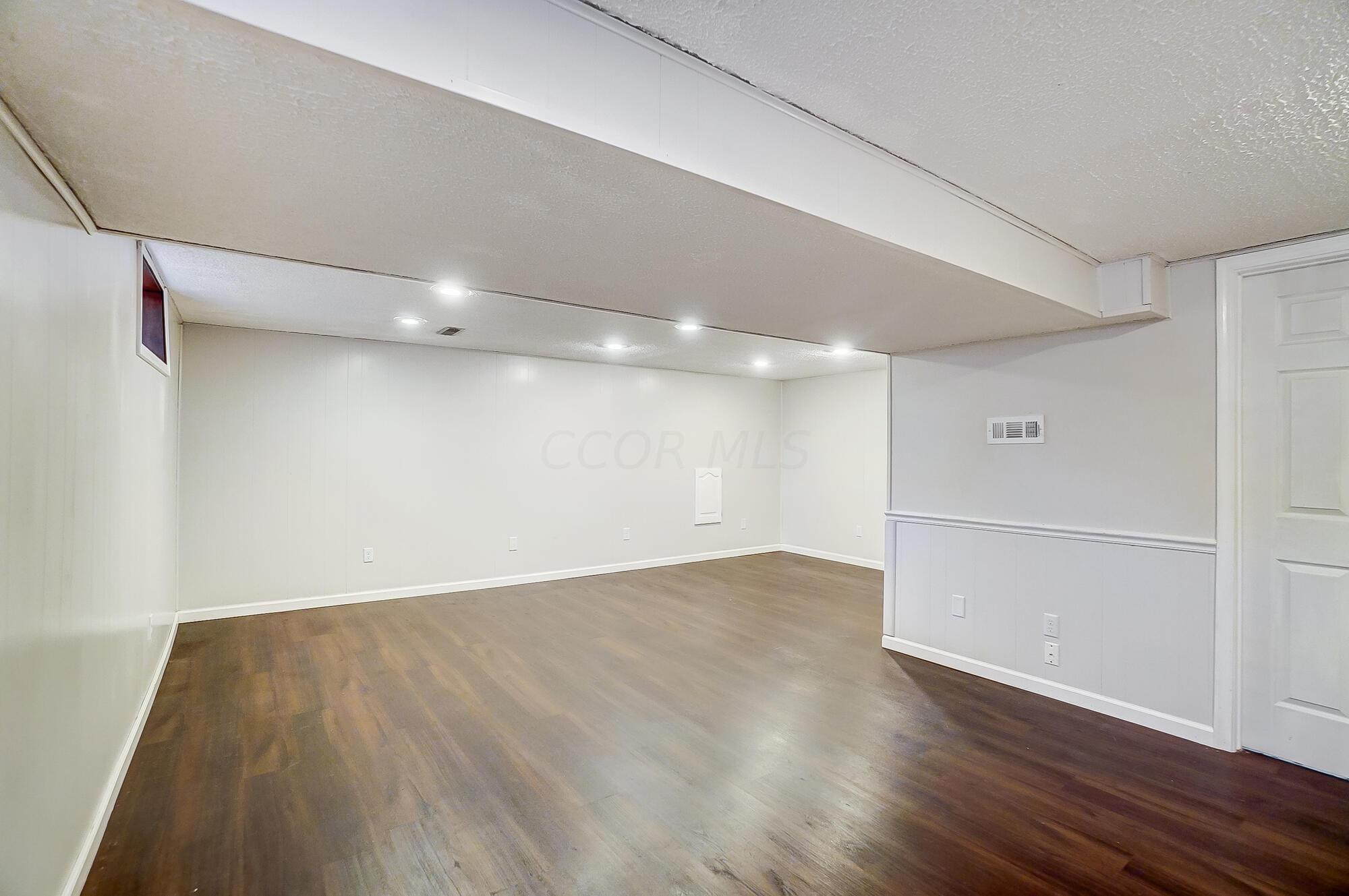 3075 Whitlow Road Columbus, OH 43232 - Photo 27 of 45 Rec Room