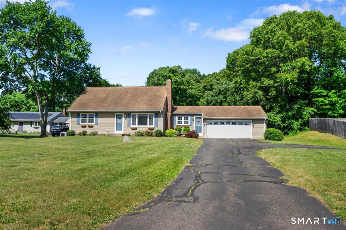 74 Rye Street East Windsor, CT 06016 - Photo 2 of 40