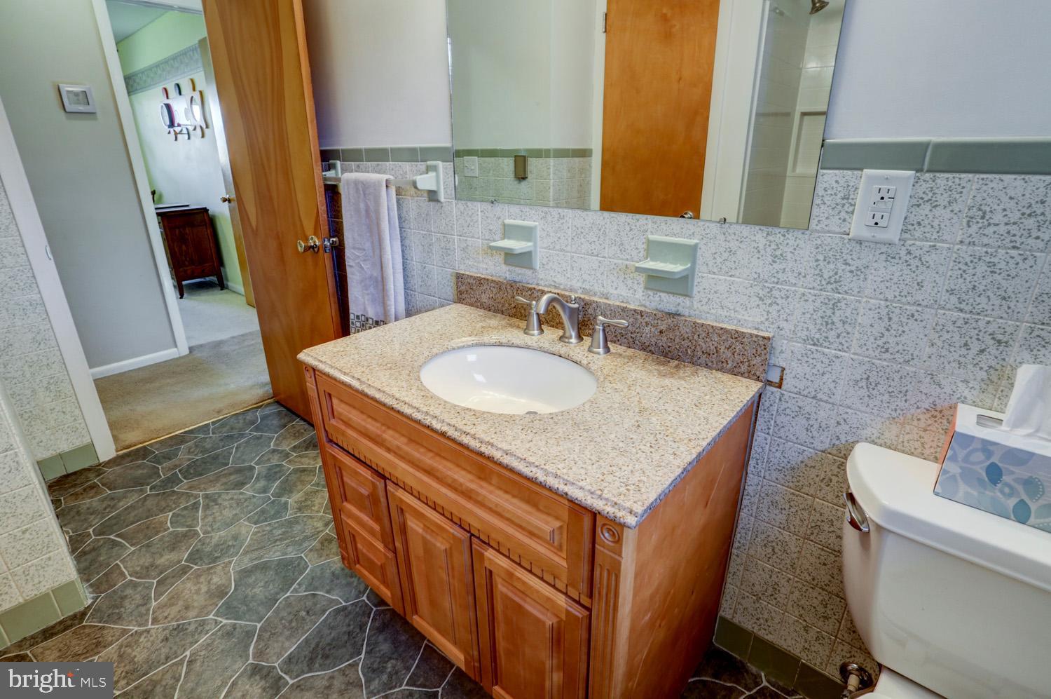 817 Eden Road Lancaster, PA 17601 - Photo 22 of 46