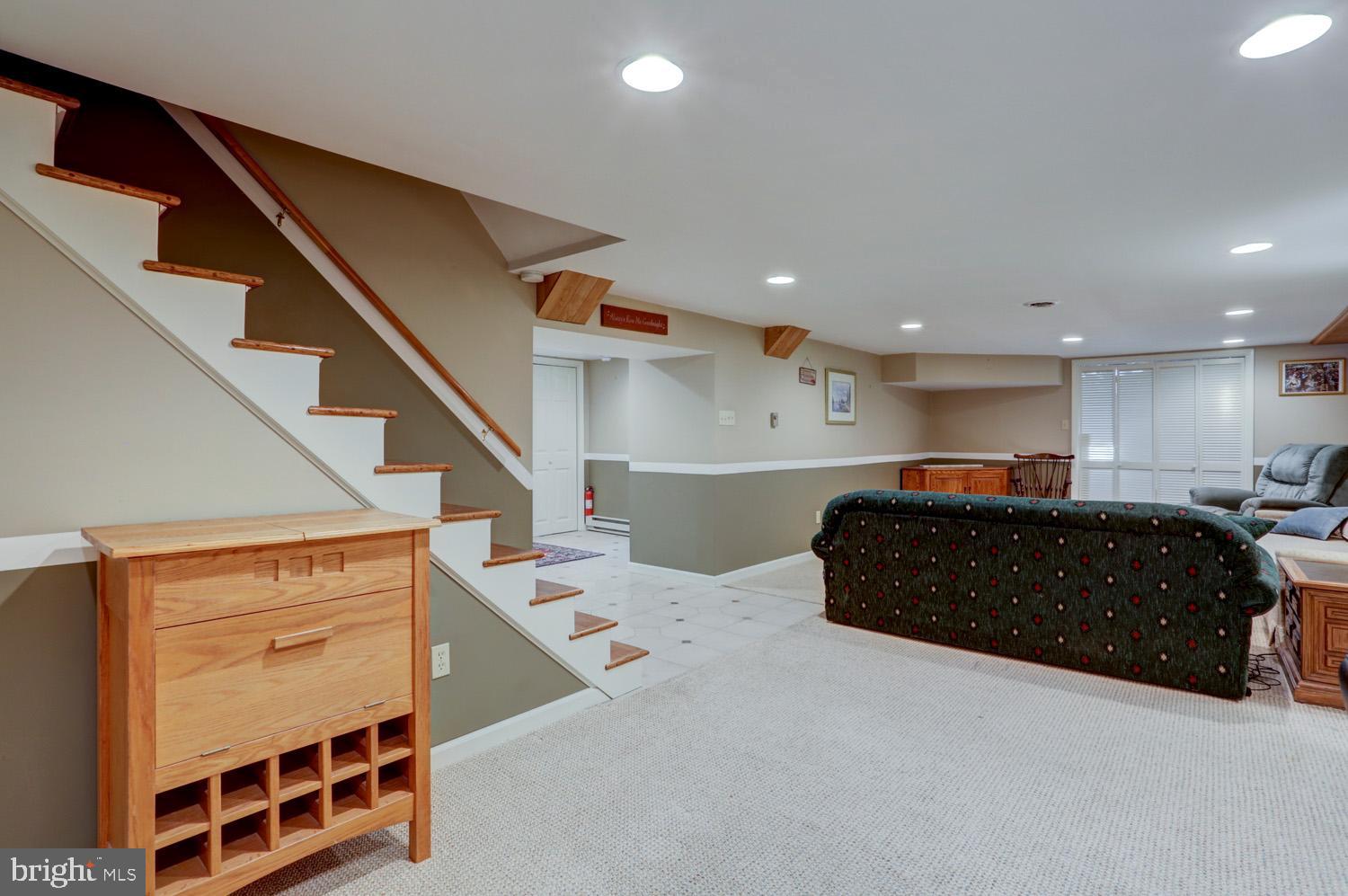 817 Eden Road Lancaster, PA 17601 - Photo 24 of 46