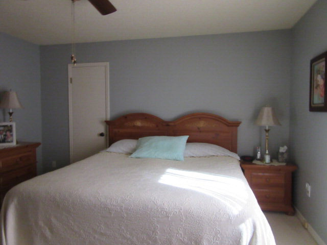 952 Schaub Avenue Mobile, AL 36609 - Photo 12 of 20 Large Master with Large walk in Closet
