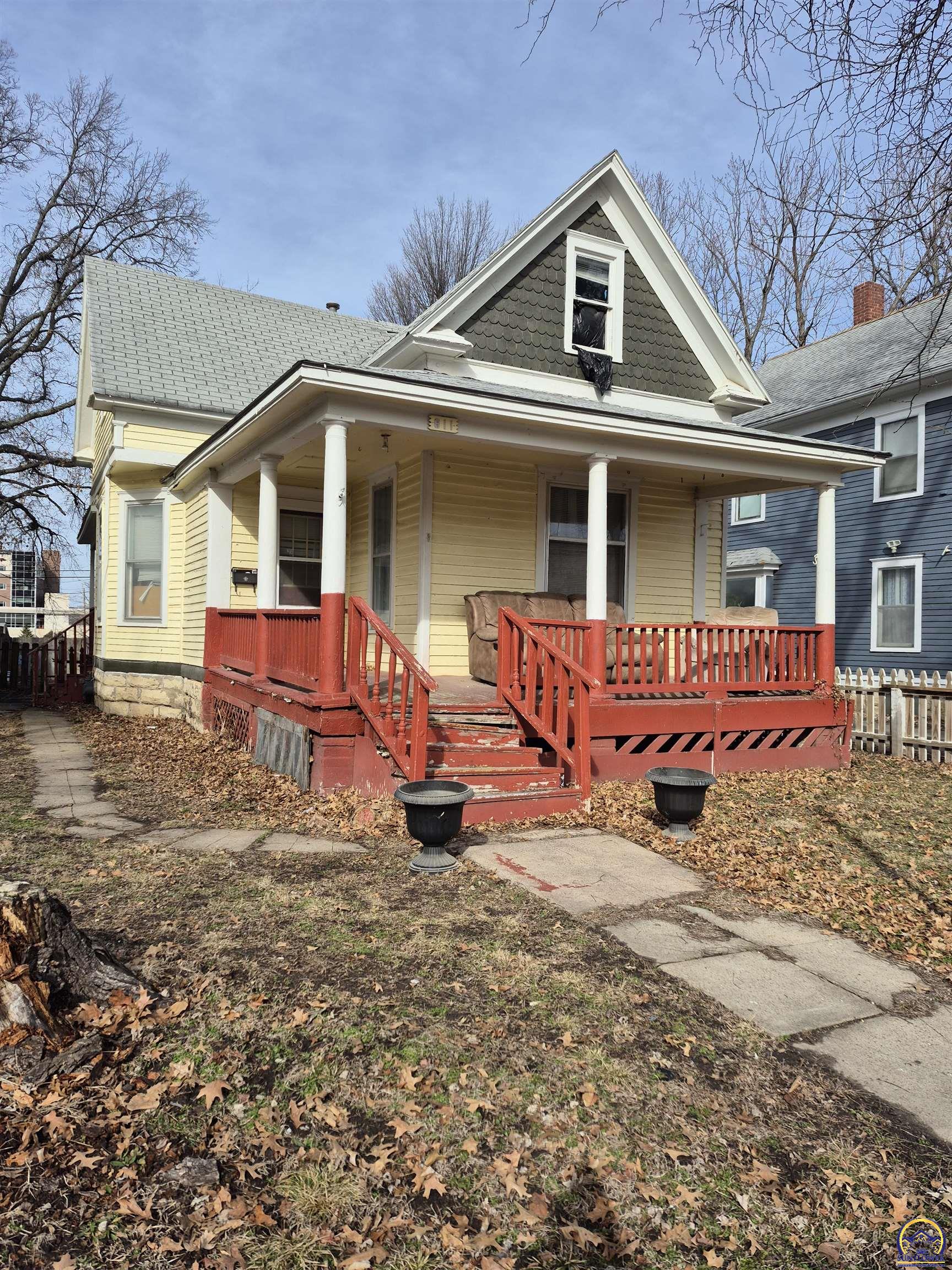 811 Southwest Lincoln Street Topeka, KS 66606 - Photo 1 of 1