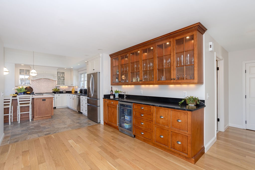 8 Key Court Newport, RI 02840 - Photo 13 of 49