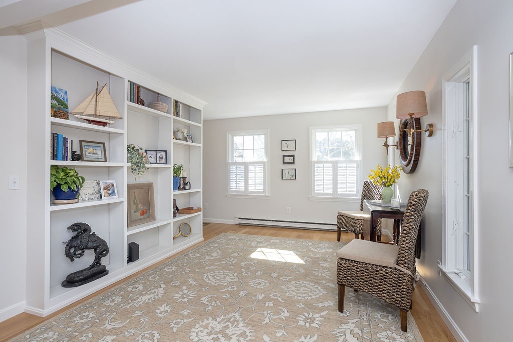 8 Key Court Newport, RI 02840 - Photo 15 of 49