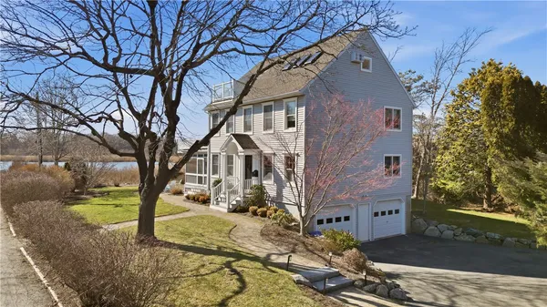 $3,195,000 | 8 Key Court, Newport, RI 02840