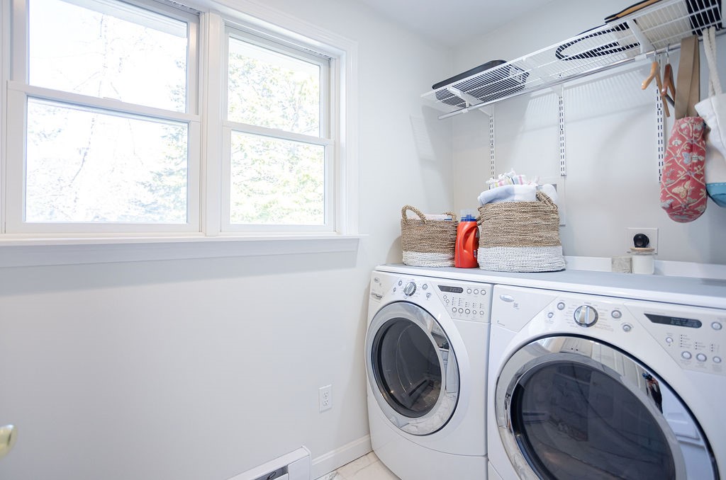 8 Key Court Newport, RI 02840 - Photo 21 of 49