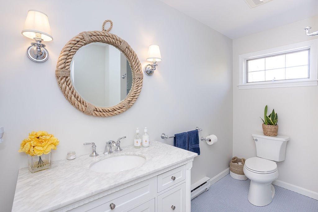 8 Key Court Newport, RI 02840 - Photo 26 of 49