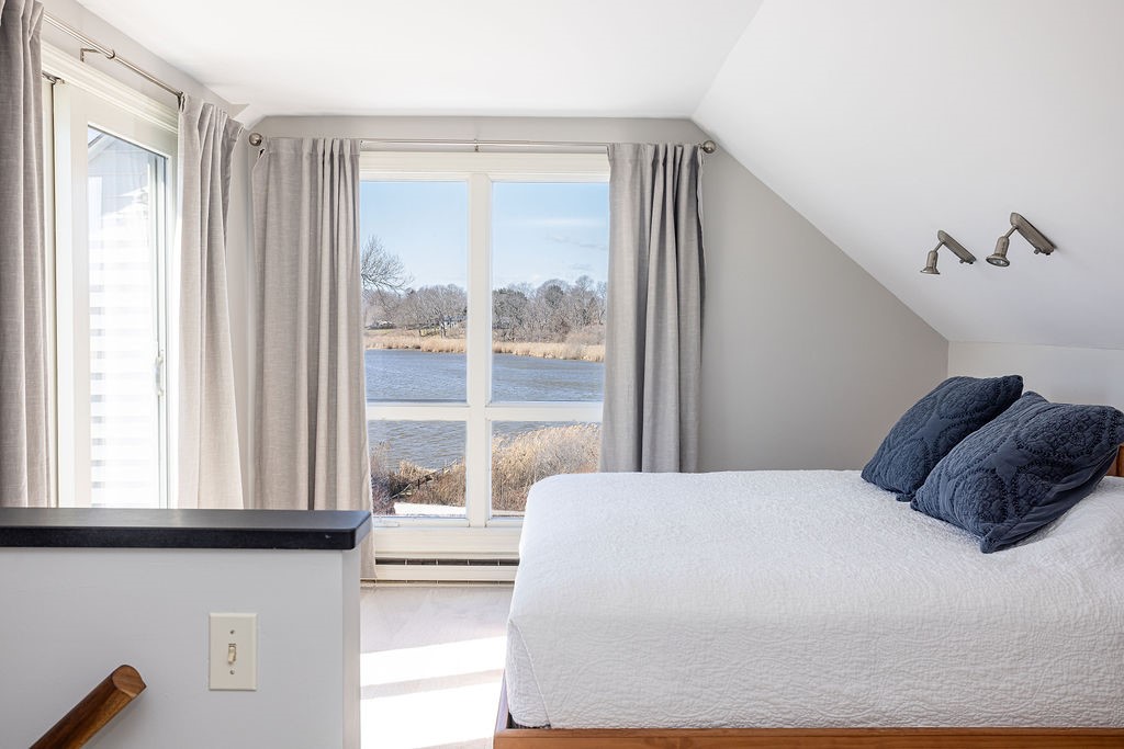 8 Key Court Newport, RI 02840 - Photo 41 of 49