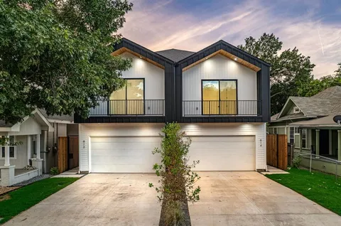 $599,900 | 812 West 10th Street, Dallas, TX 75208