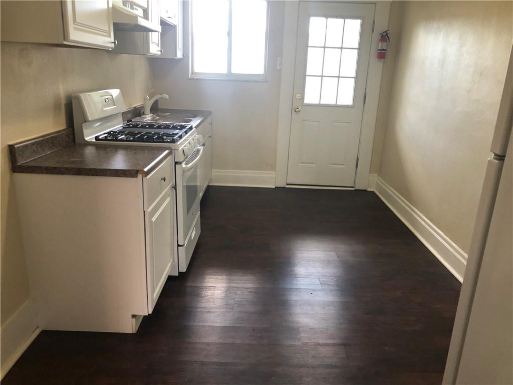 1141 9th Street McKees Rocks, PA 15136 - Photo 6 of 21 an entryway with wooden floor
