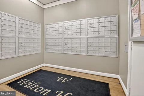 $515,000 | 2726 Gallows Road, Unit 216, Vienna, VA 22180