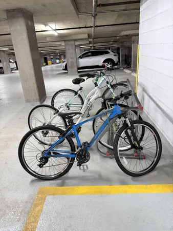 $525,000 | 2726 Gallows Road, Unit 216, Vienna, VA 22180