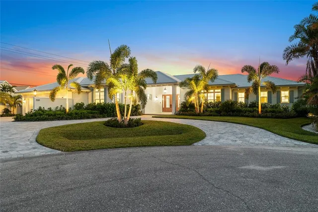 $5,985,000 | 9901 Northeast Gasparilla Pass Boulevard, Boca Grande, FL 33921