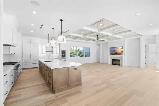 $5,985,000 | 9901 Northeast Gasparilla Pass Boulevard, Boca Grande, FL 33921