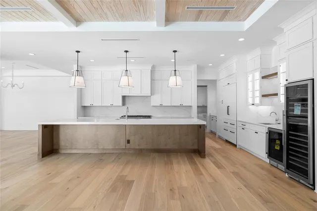 $5,985,000 | 9901 Northeast Gasparilla Pass Boulevard, Boca Grande, FL 33921