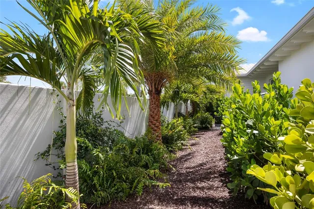 $5,985,000 | 9901 Northeast Gasparilla Pass Boulevard, Boca Grande, FL 33921