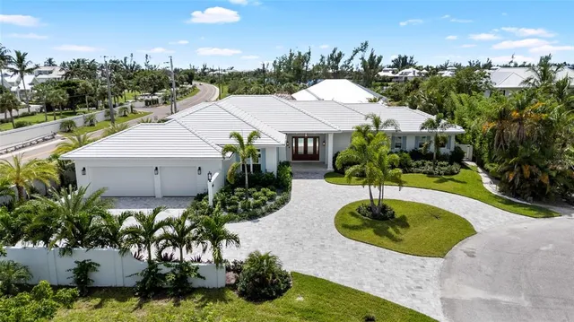 $5,985,000 | 9901 Northeast Gasparilla Pass Boulevard, Boca Grande, FL 33921
