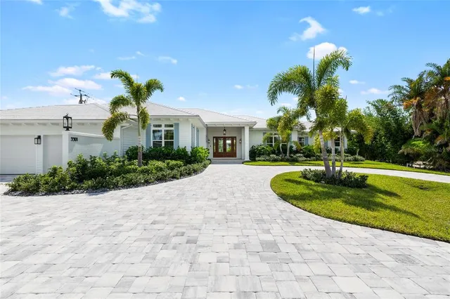 $5,985,000 | 9901 Northeast Gasparilla Pass Boulevard, Boca Grande, FL 33921