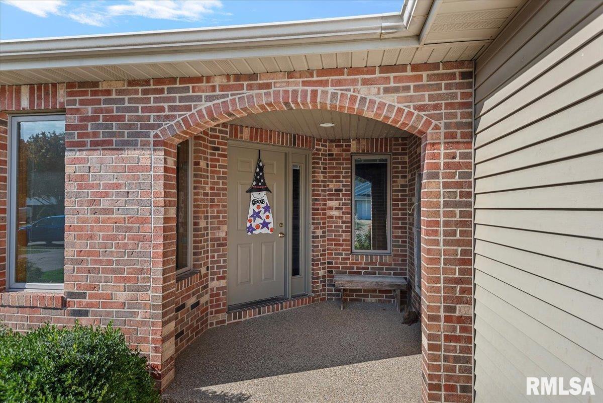 3213 Red Oak Lane, Unit 1 Springfield, IL 62712 - Photo 4 of 30