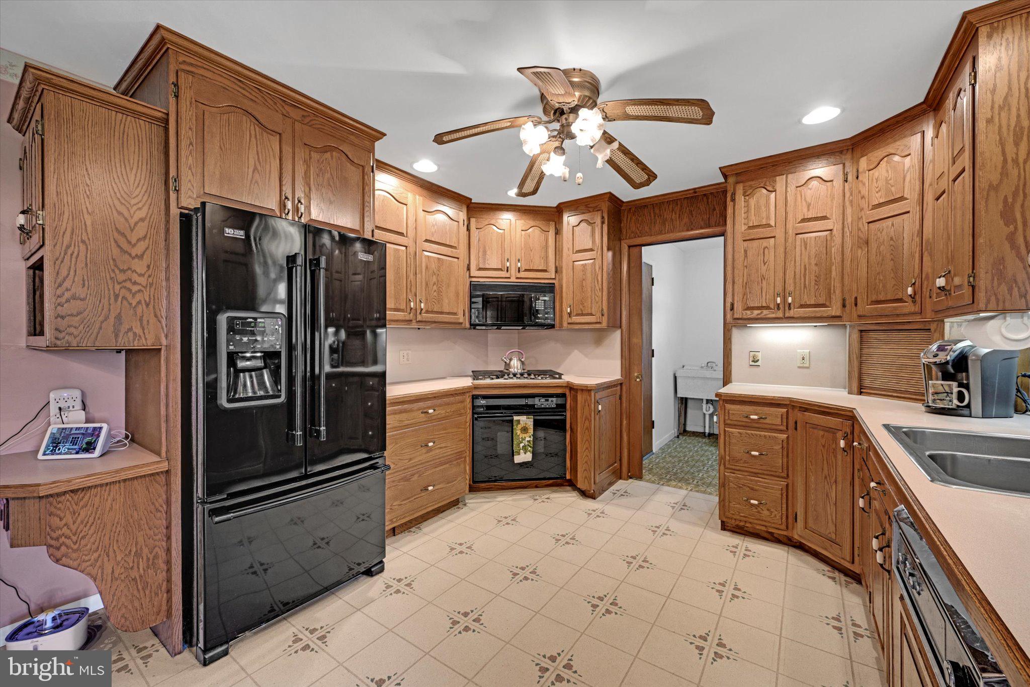 1207 Goshen Mill Road Peach Bottom, PA 17563 - Photo 15 of 42 Kitchen