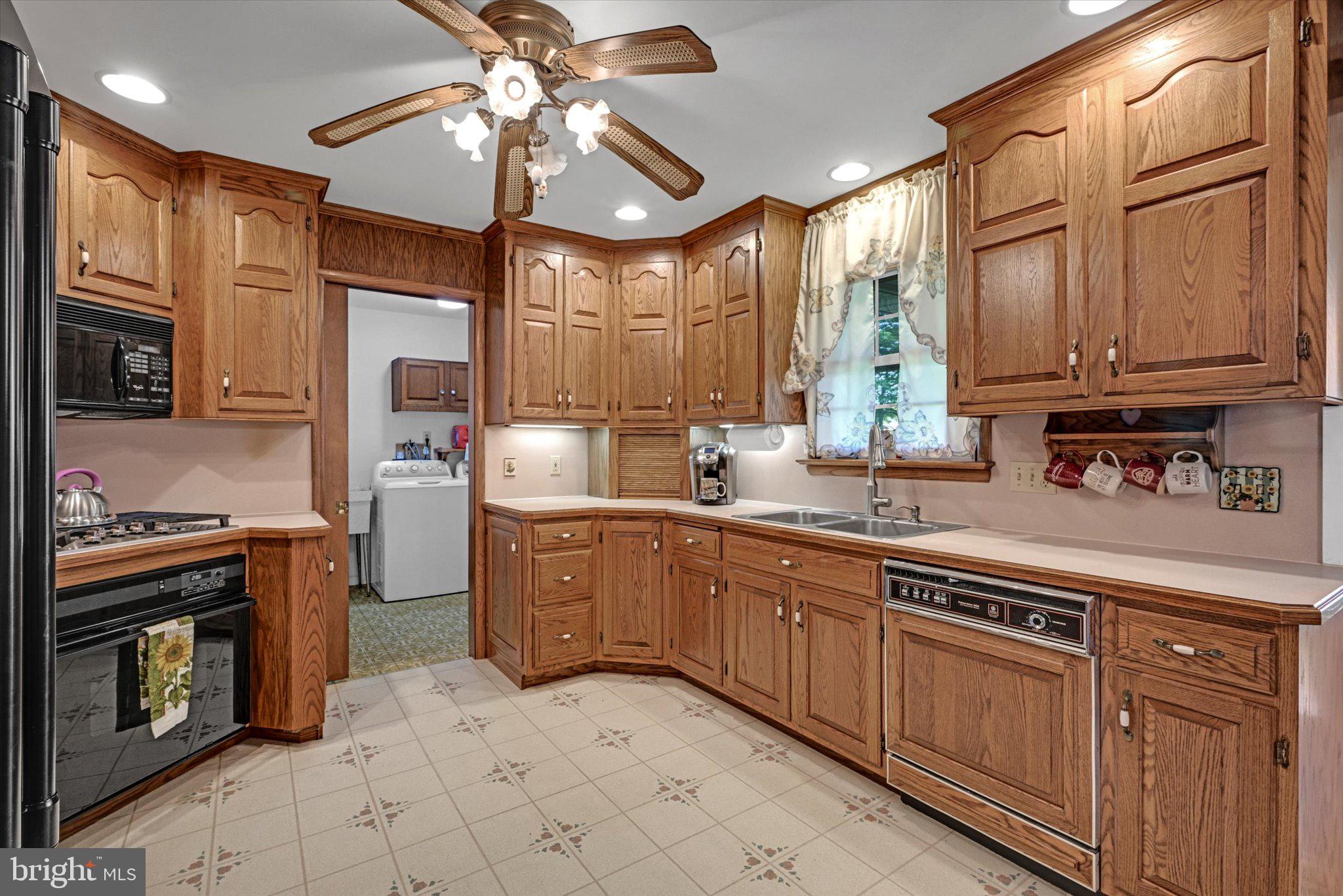 1207 Goshen Mill Road Peach Bottom, PA 17563 - Photo 16 of 42 Kitchen