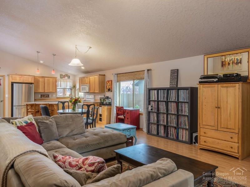 20526 Prospector Loop Bend, OR 97702 - Photo 5 of 17 Additional Photo