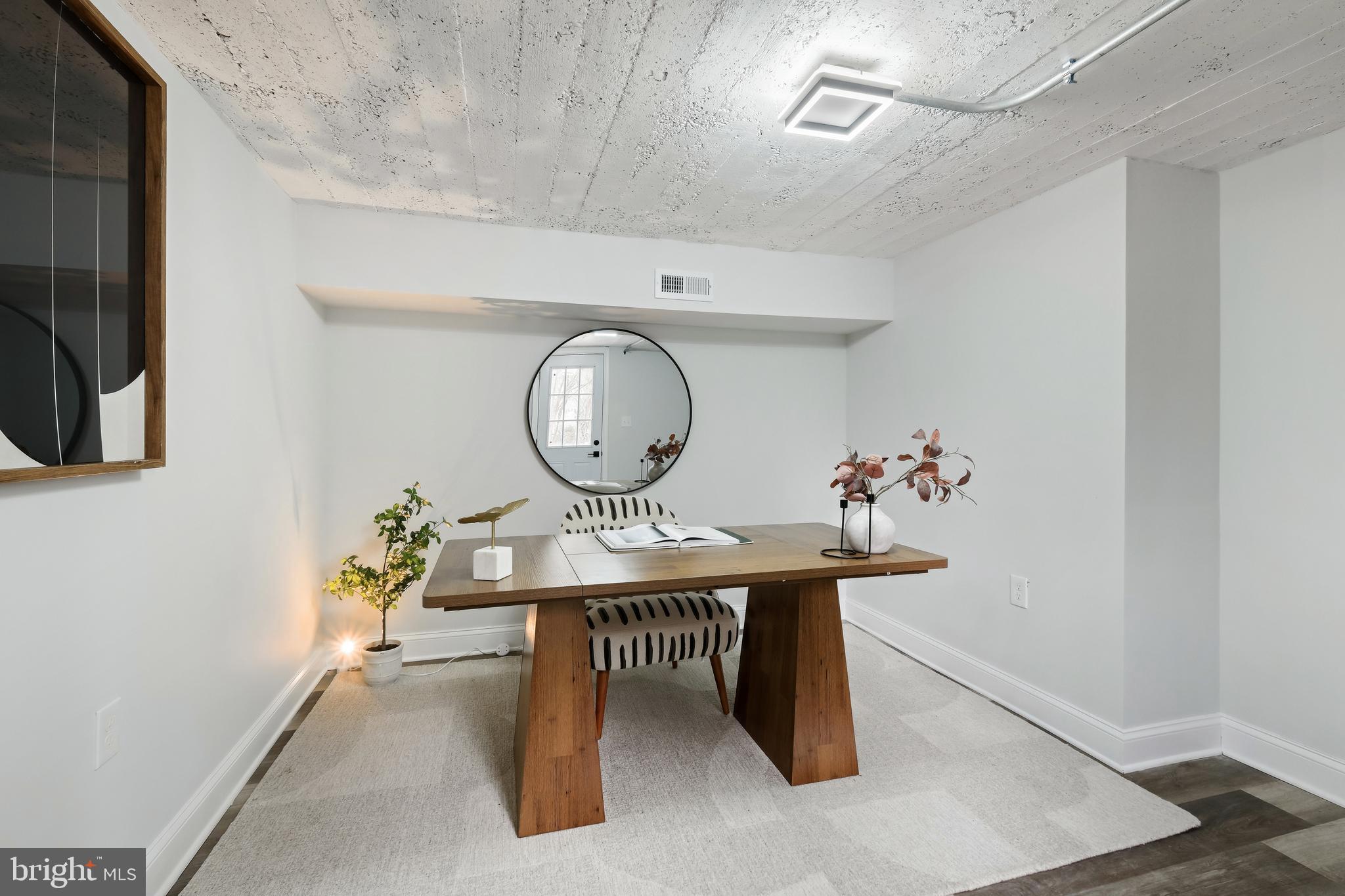 20 Shaw Avenue Silver Spring, MD 20904 - Photo 35 of 43 Independent Office/Bonus Room