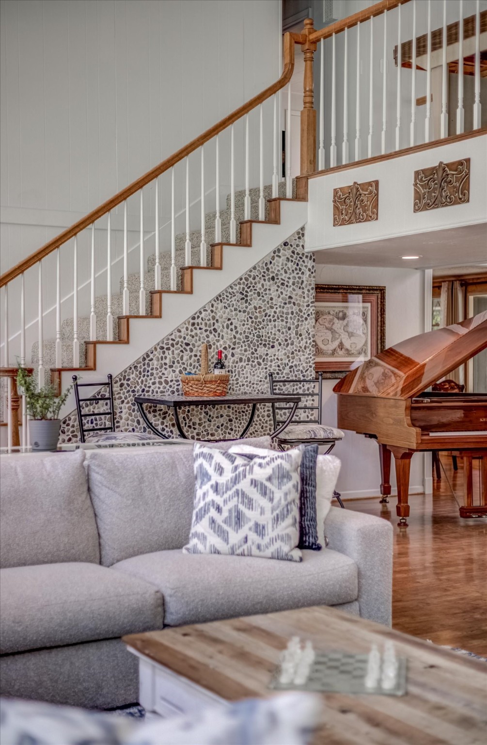 22 Winged Foot Drive Conroe, TX 77304 - Photo 9 of 49 a living room with furniture and a wooden floor