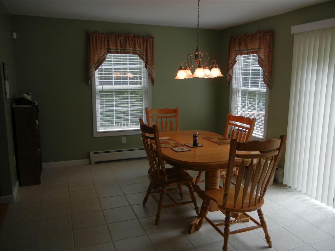221 Whitten Road Milford, NH 03055 - Photo 2 of 27