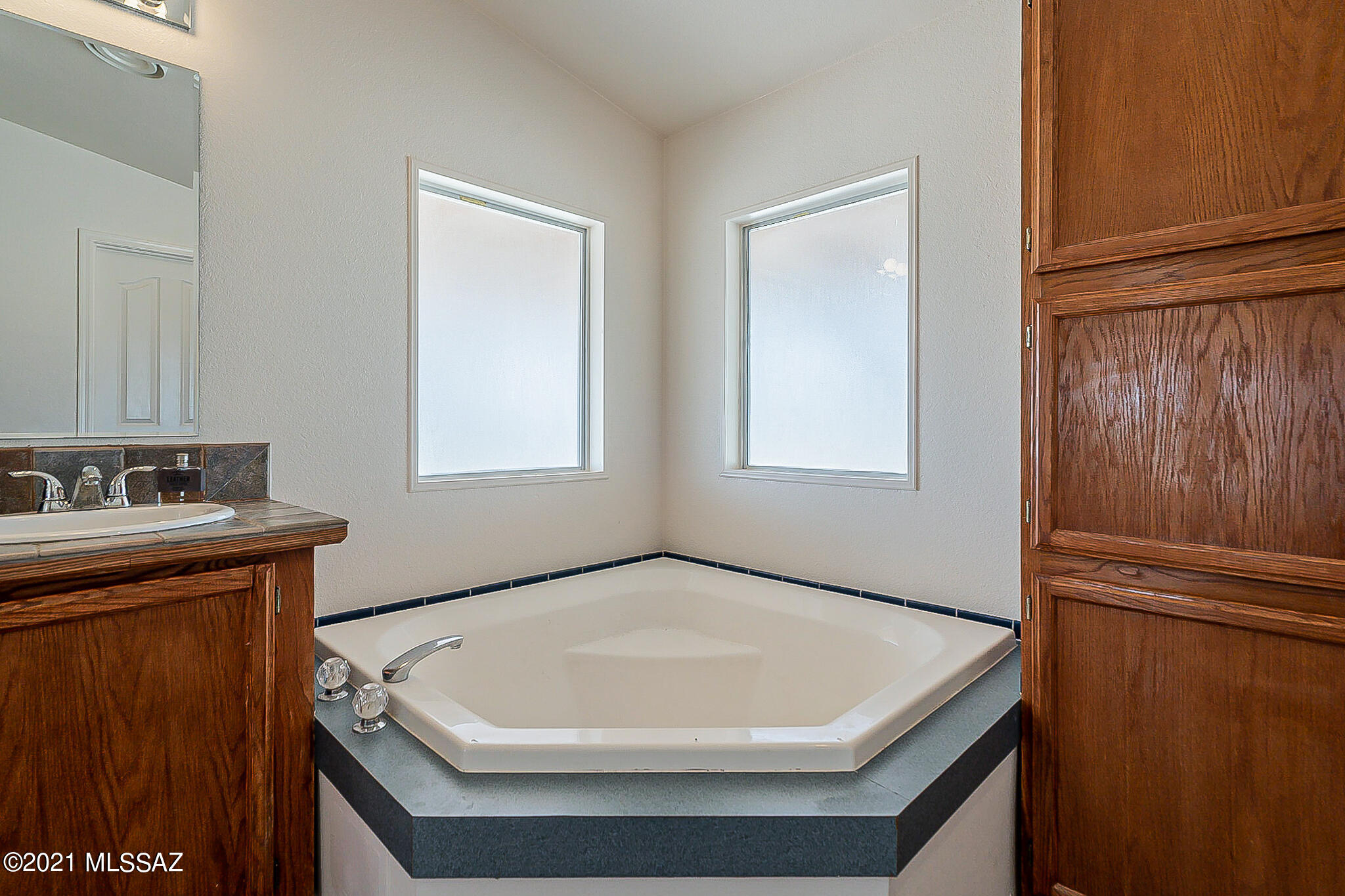 12590 South Ocotillo Ridge Trail Vail, AZ 85641 - Photo 25 of 44 Gallery Image 25