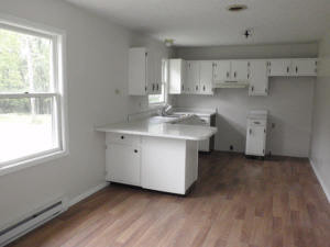 2232 Avoca Eureka Road Bedford, IN 47421 - Photo 3 of 6