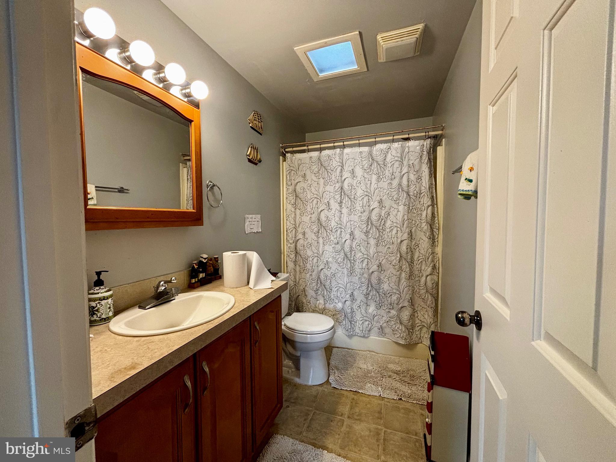 561 Inman Street Cinnaminson, NJ 08077 - Photo 9 of 21