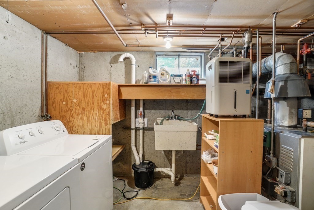 1 Walnut Lane Wenham, MA 01984 - Photo 35 of 41