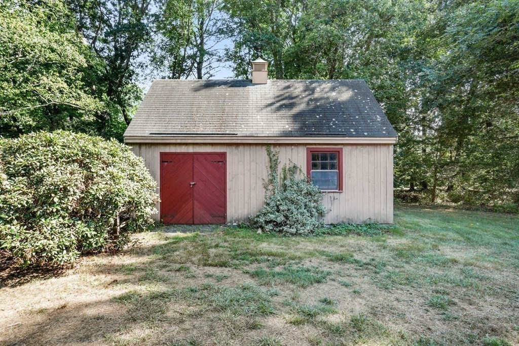 1 Walnut Lane Wenham, MA 01984 - Photo 36 of 41