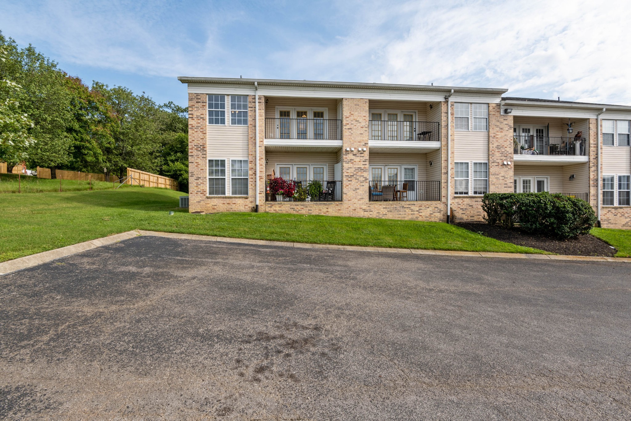 910 Churchill Crossing Madison, TN 37115 - Photo 24 of 25 front view of house with a yard
