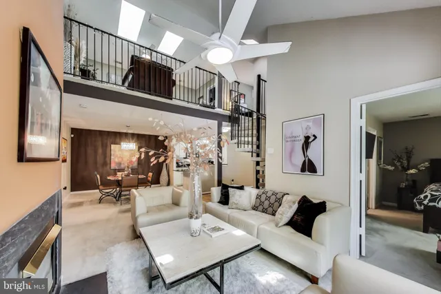 $2,650 | 10021 Vanderbilt Circle, Unit 14, Rockville, MD 20850