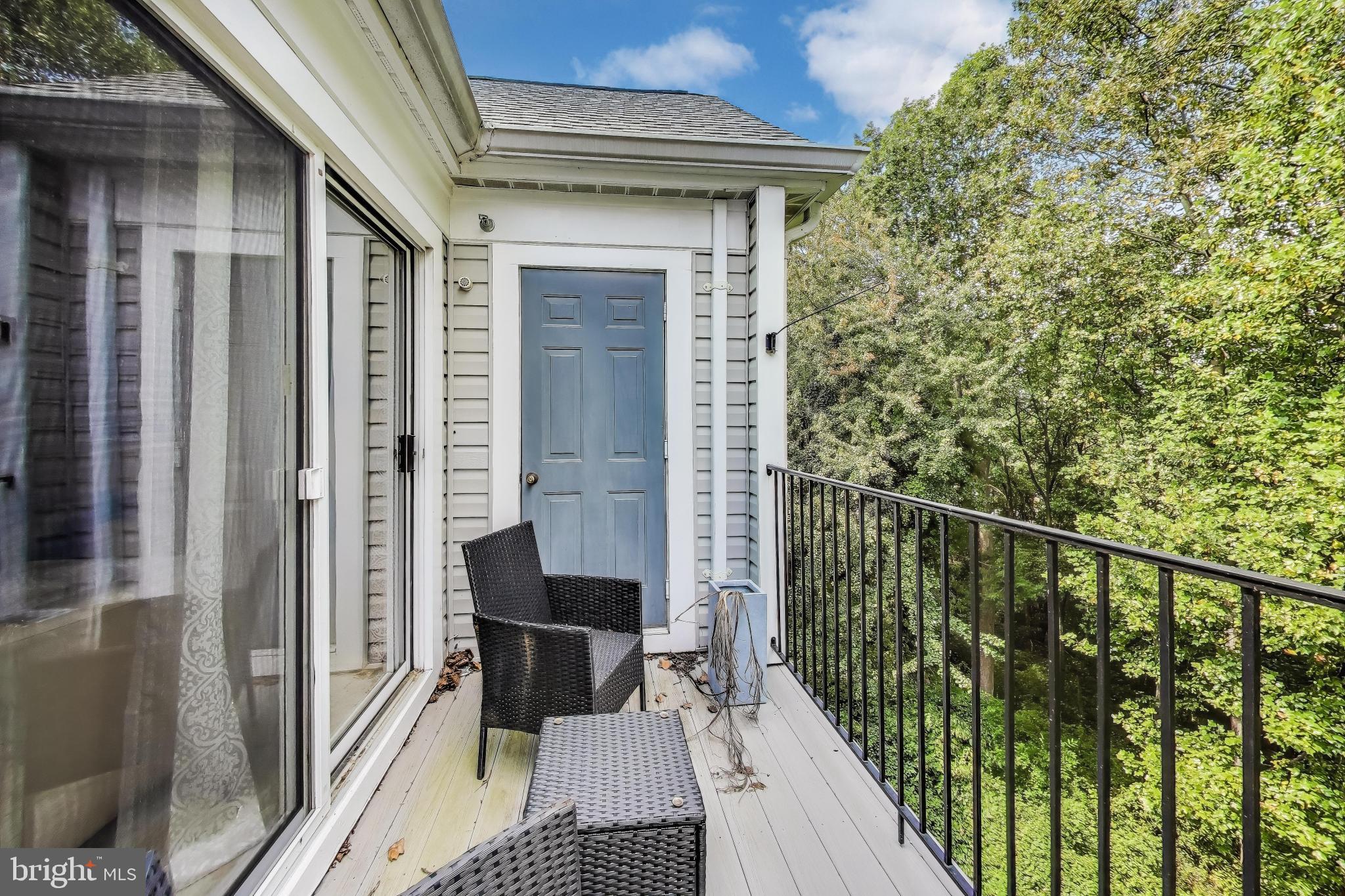 10021 Vanderbilt Circle, Unit 14 Rockville, MD 20850 - Photo 19 of 31 a view of balcony with furniture