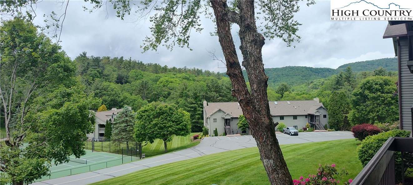 884 Chetola Lake Drive, Unit CARDINAL 202 Blowing Rock, NC 28605 - Photo 11 of 11