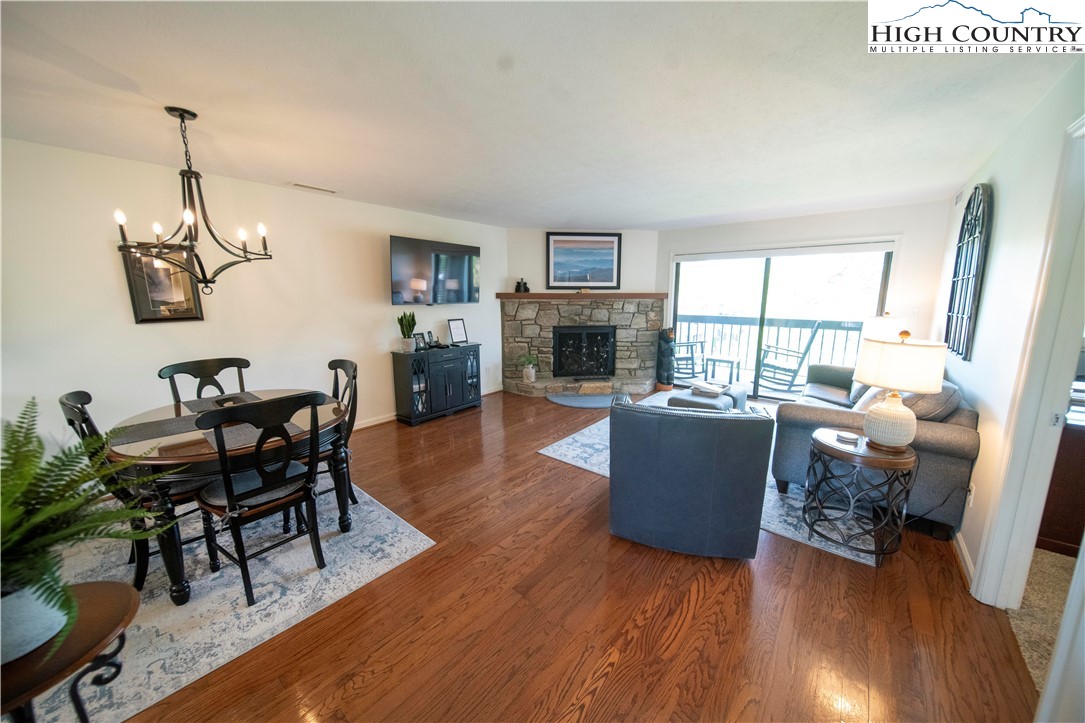 884 Chetola Lake Drive, Unit CARDINAL 202 Blowing Rock, NC 28605 - Photo 4 of 11