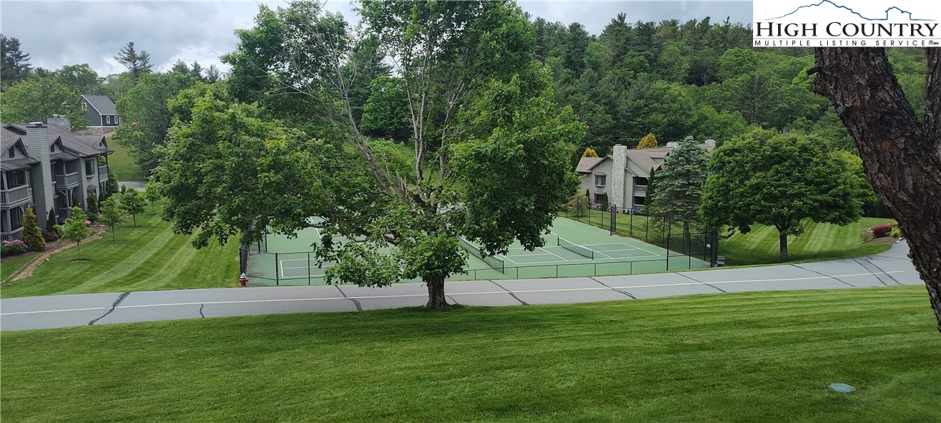 884 Chetola Lake Drive, Unit CARDINAL 202 Blowing Rock, NC 28605 - Photo 10 of 11