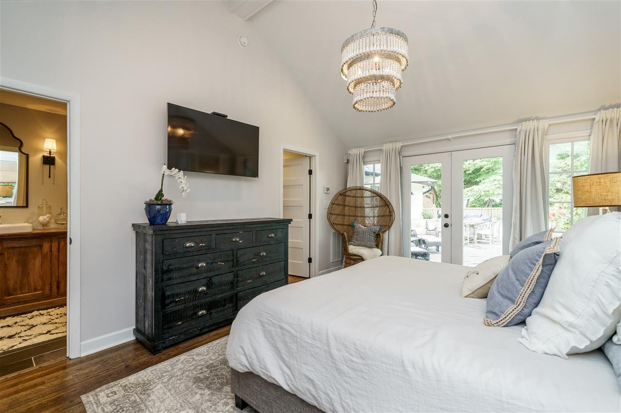 421 Harvard Street Raleigh, NC 27609 - Photo 16 of 25 Photo 16